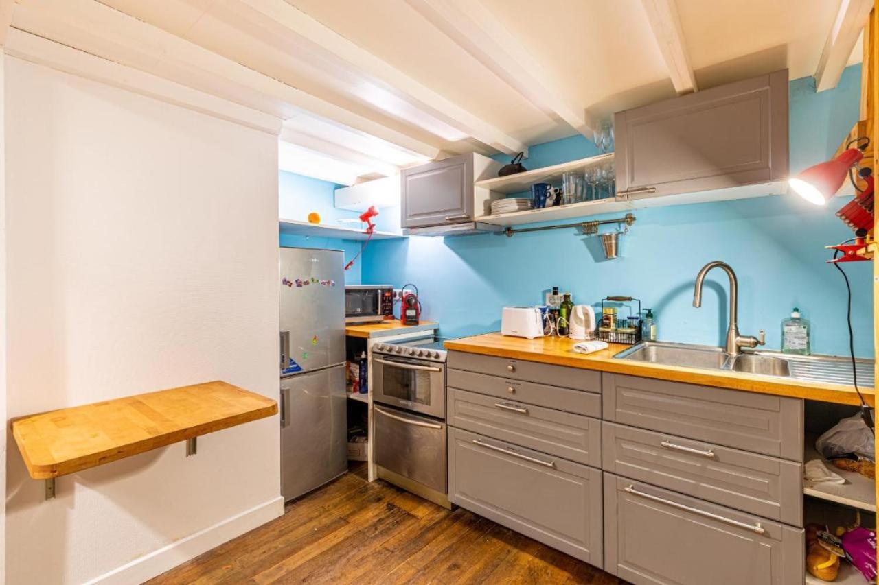Joli - Lovely Appartement Parijs